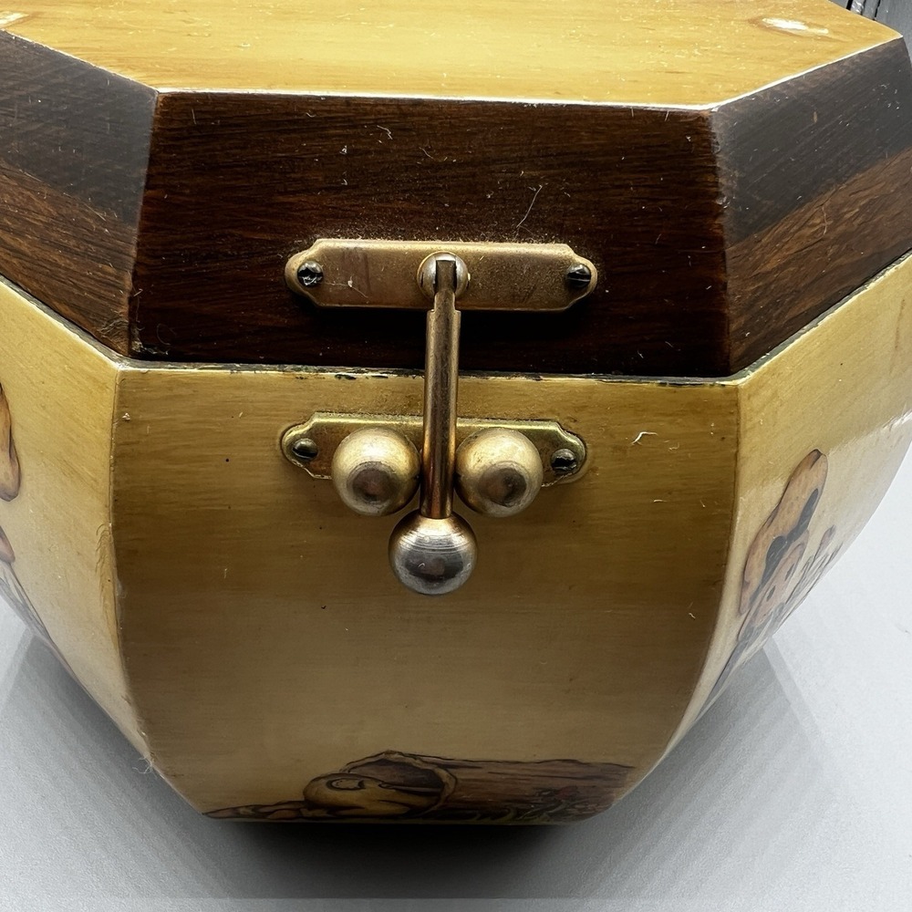 Vtg Octagonal Wooden Bucket Box Purse Lucite Handle Holly Hobbies 1974 Few Flaws - Picture 10 of 13